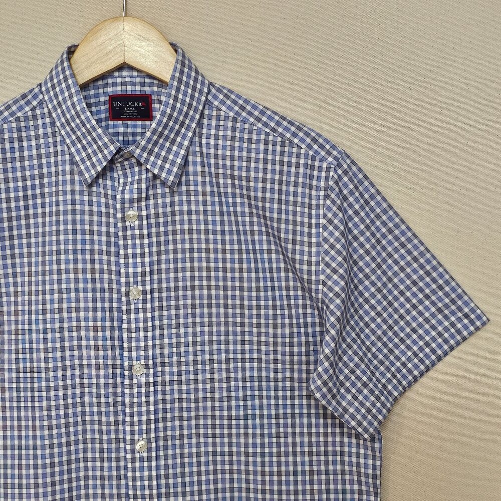 UNTUCKit Short Sleeve Wrinkle Free Button Down S